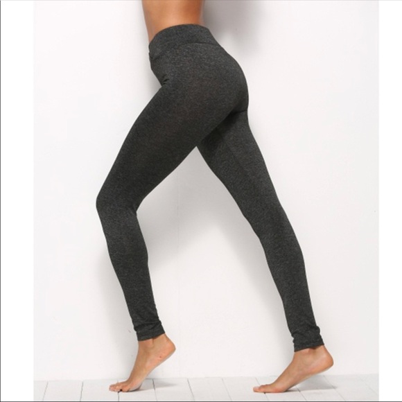 NWT Women’s Charcoal Grey Leggings last pair !!!! - Picture 6 of 8